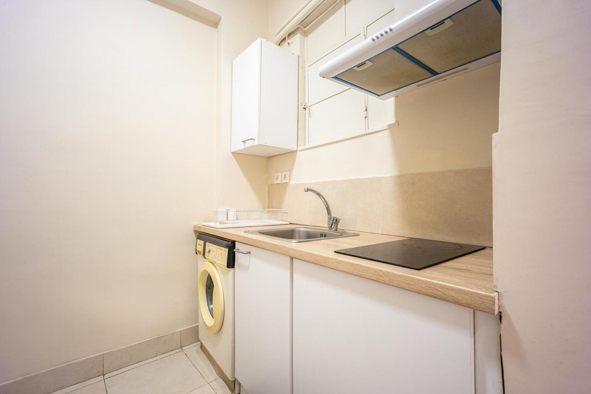Filopappou Decent Apartment Athen Exterior foto